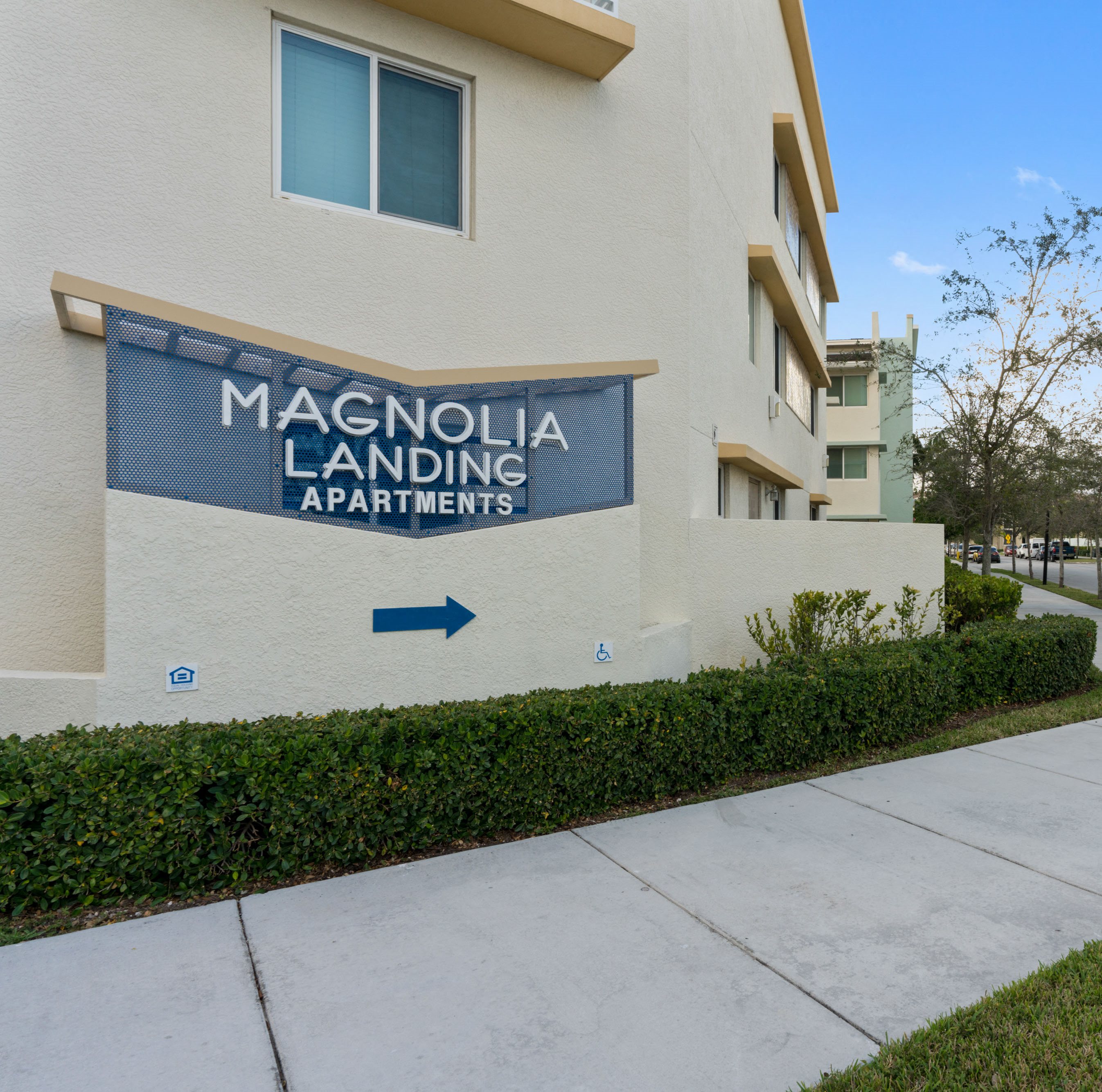 MAGNOLIA LANDING APARTMENTS
