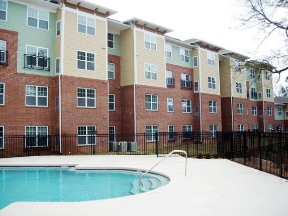 JOHNSON LAKES APARTMENTS