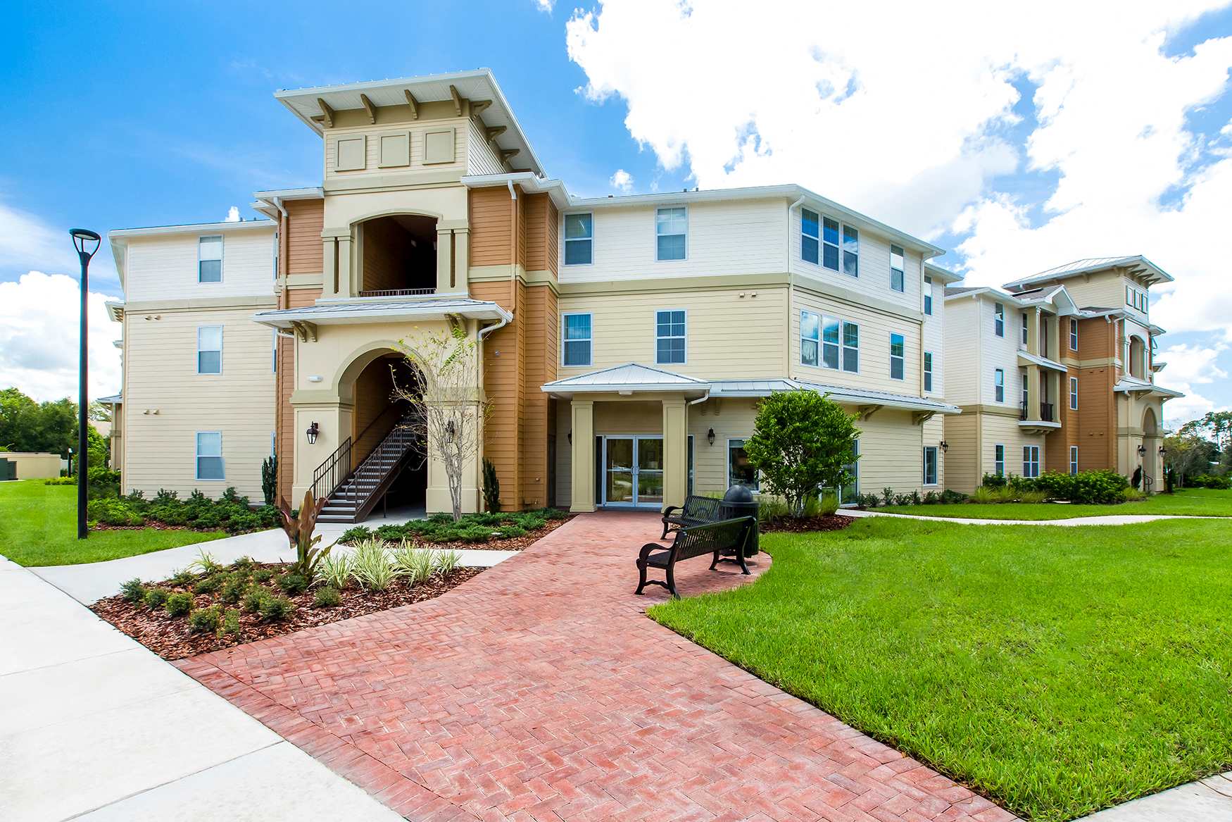 FOUNTAINS AT LINGO COVE APARTMENTS