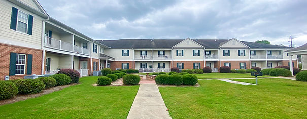 LINDEN SQUARE APARTMENTS