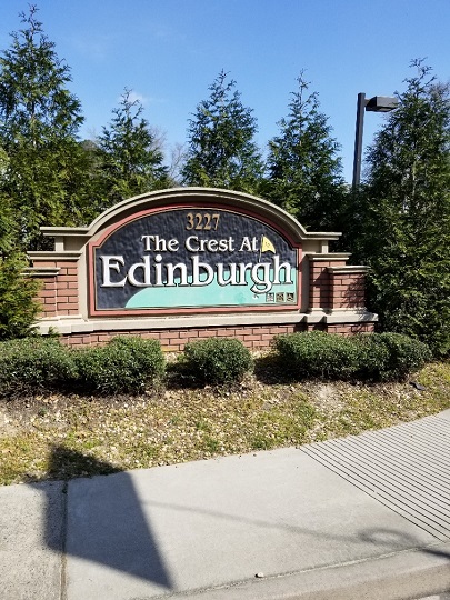 THE CREST AT EDINBURGH