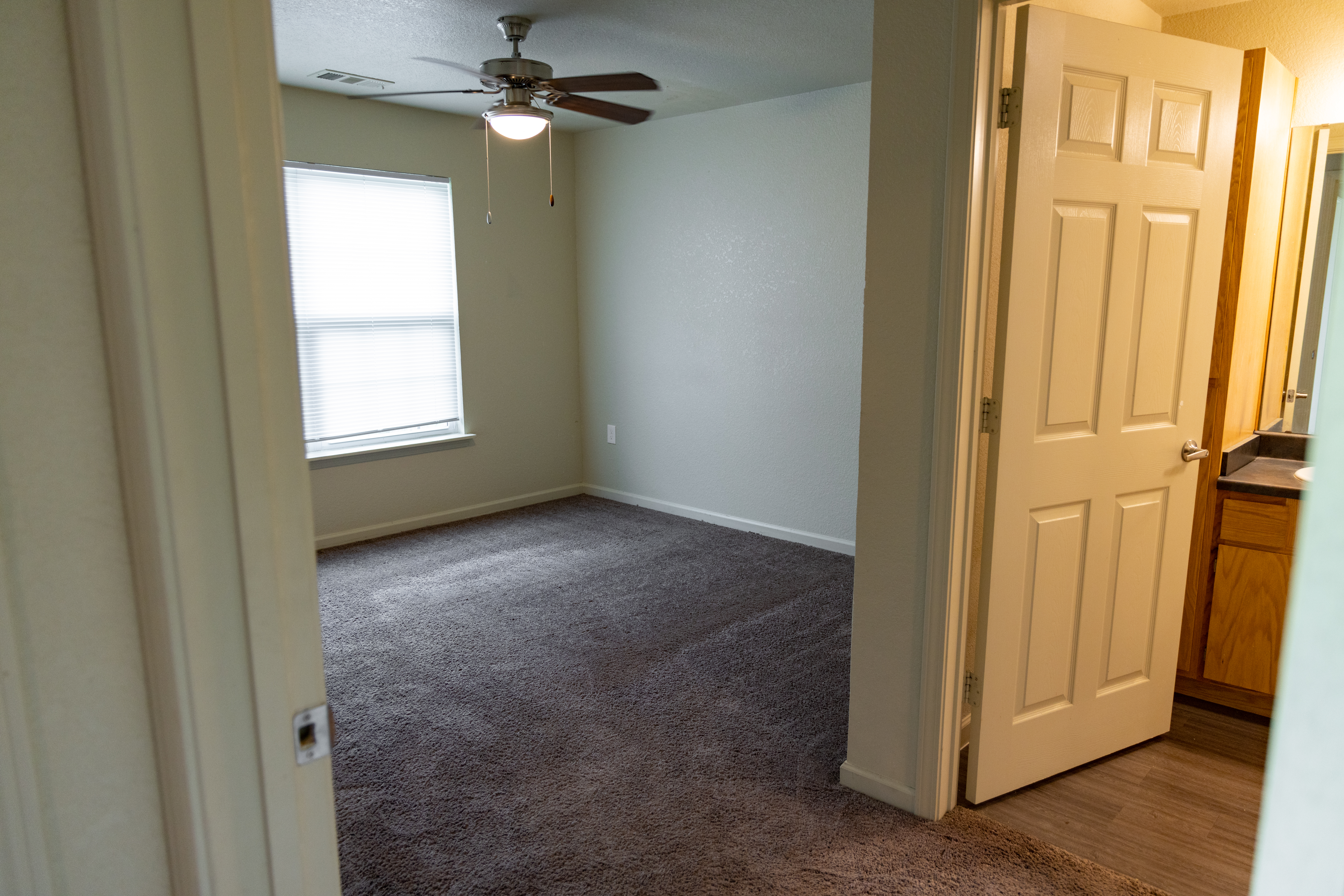 TUPELO RIDGE APARTMENTS