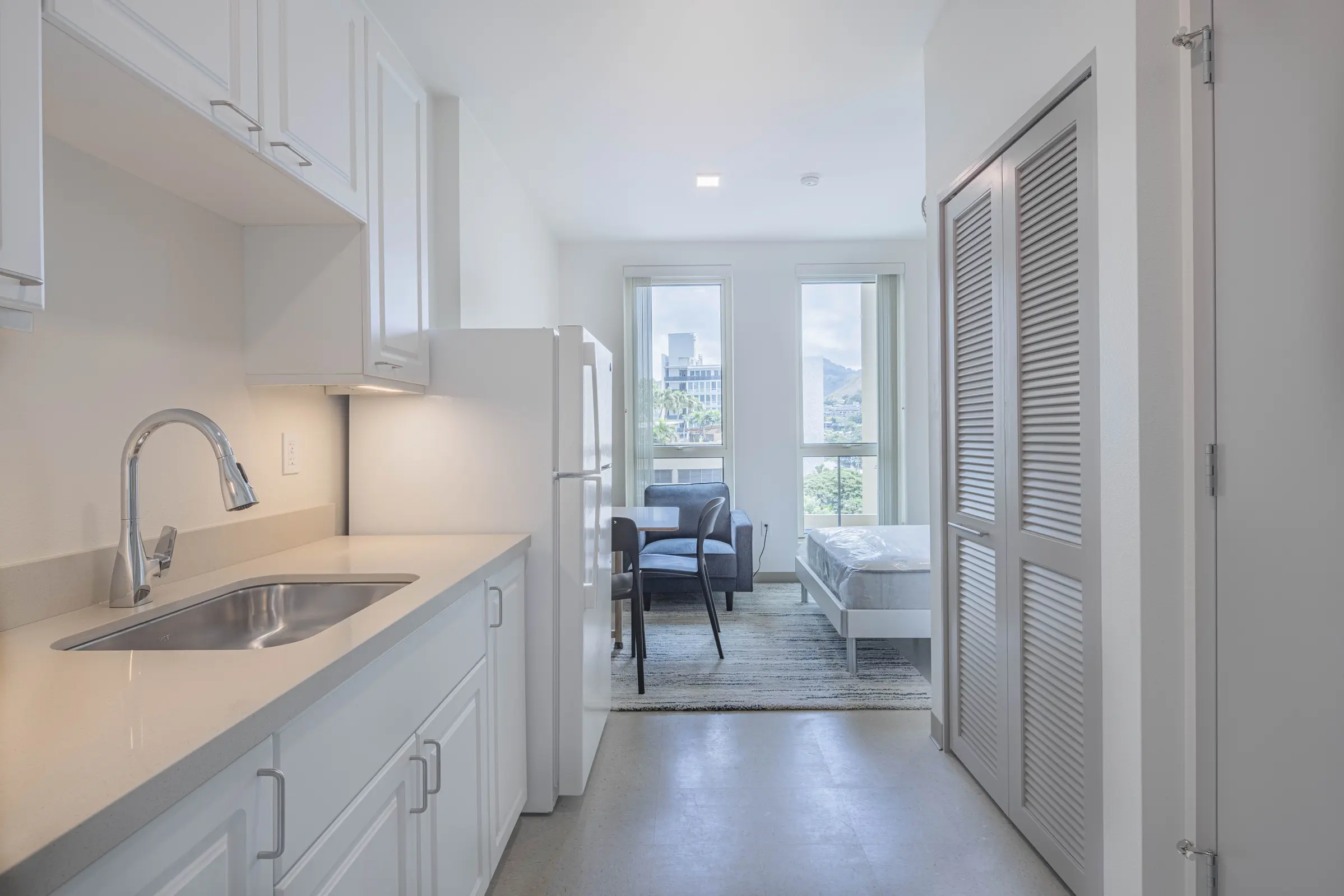 KOKUA HALE APARTMENTS