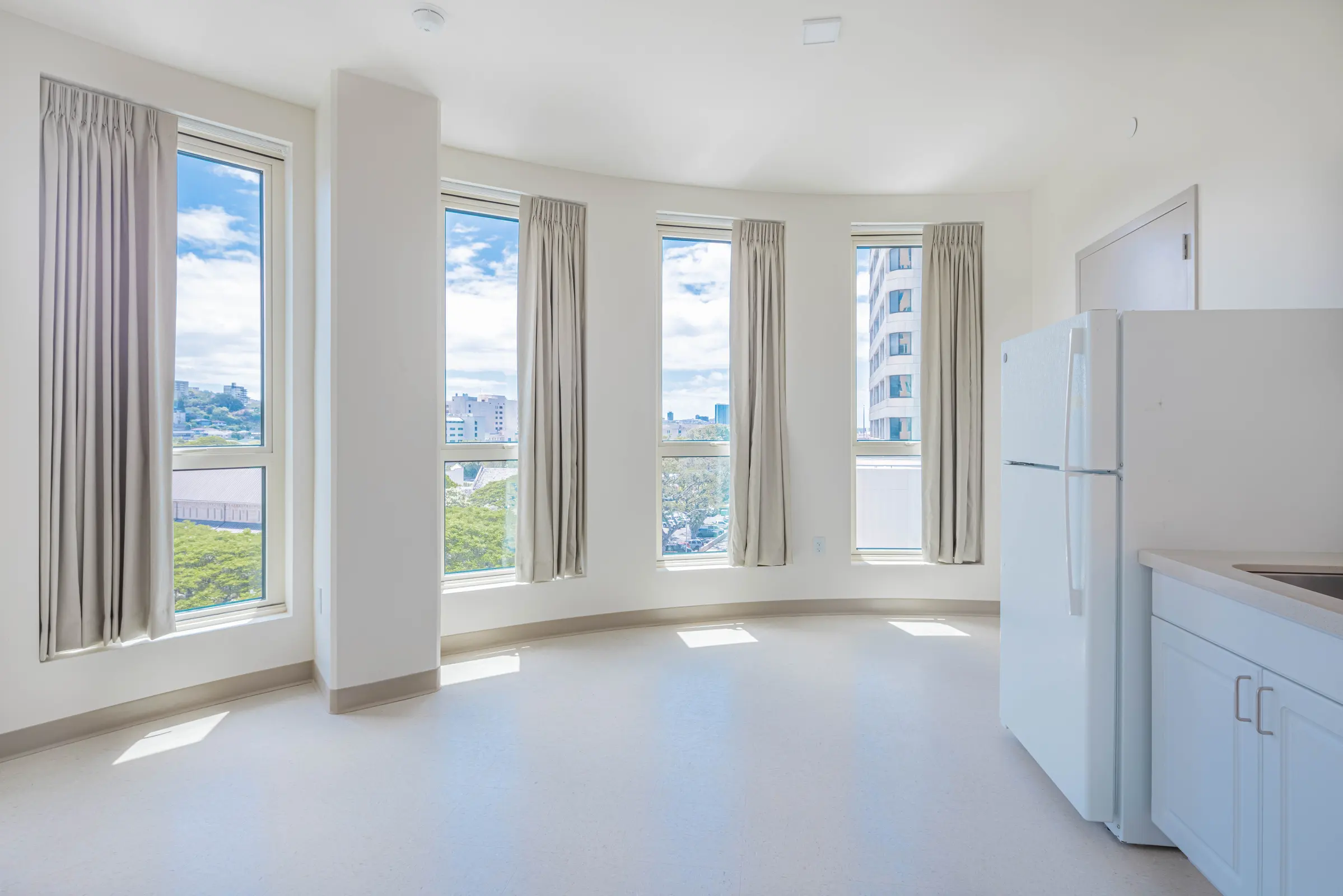 KOKUA HALE APARTMENTS