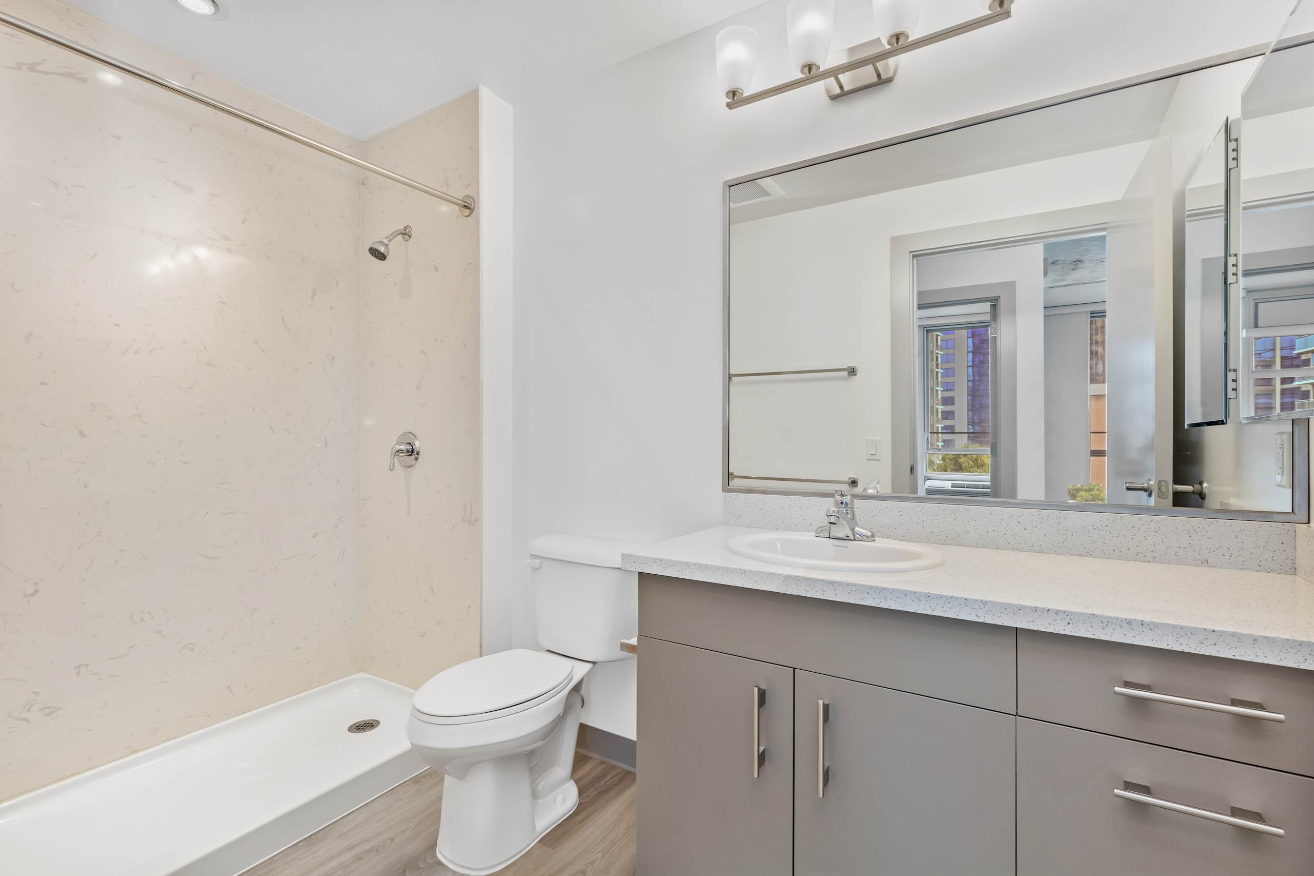 QUEEN EMMA APARTMENTS