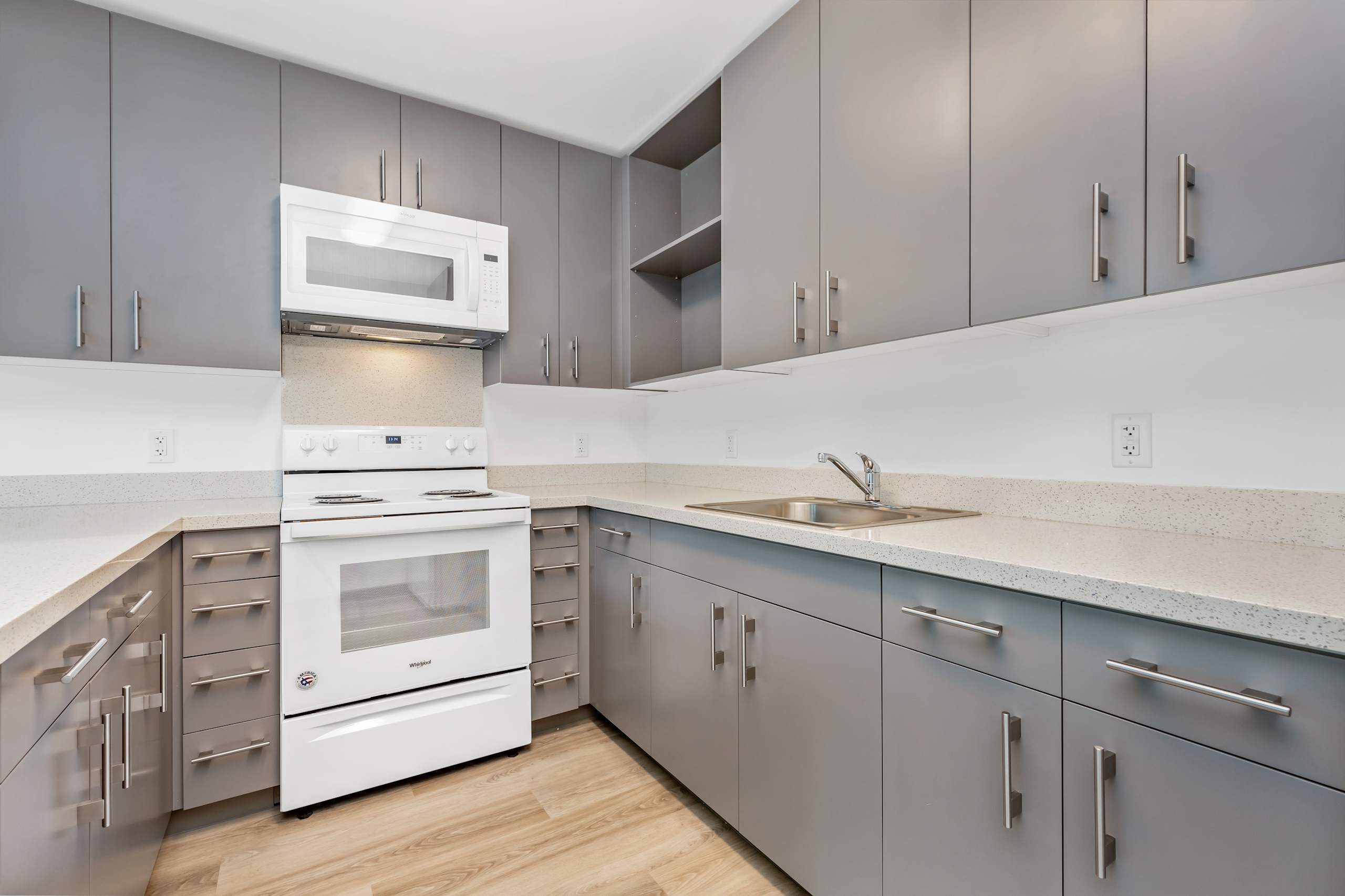 QUEEN EMMA APARTMENTS