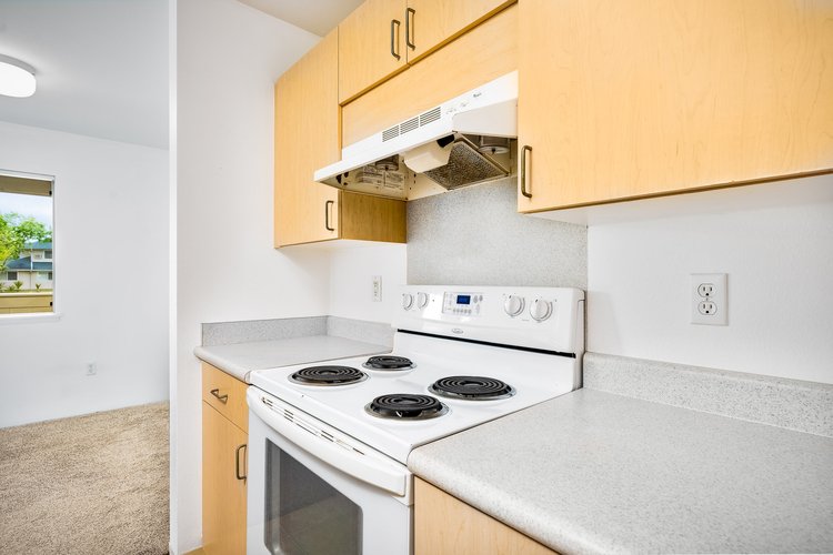 THE COURTYARDS AT MILILANI MAUKA