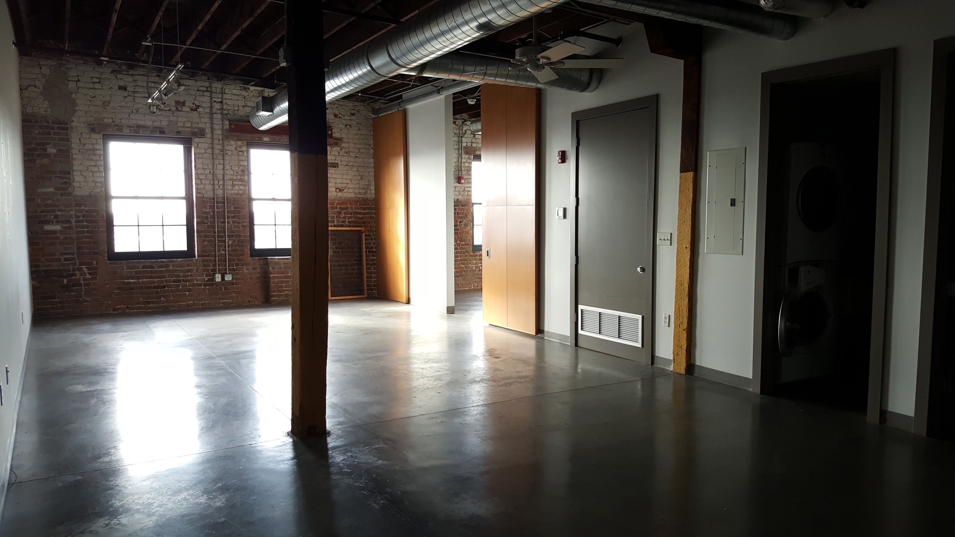 HARVESTER ARTIST LOFTS