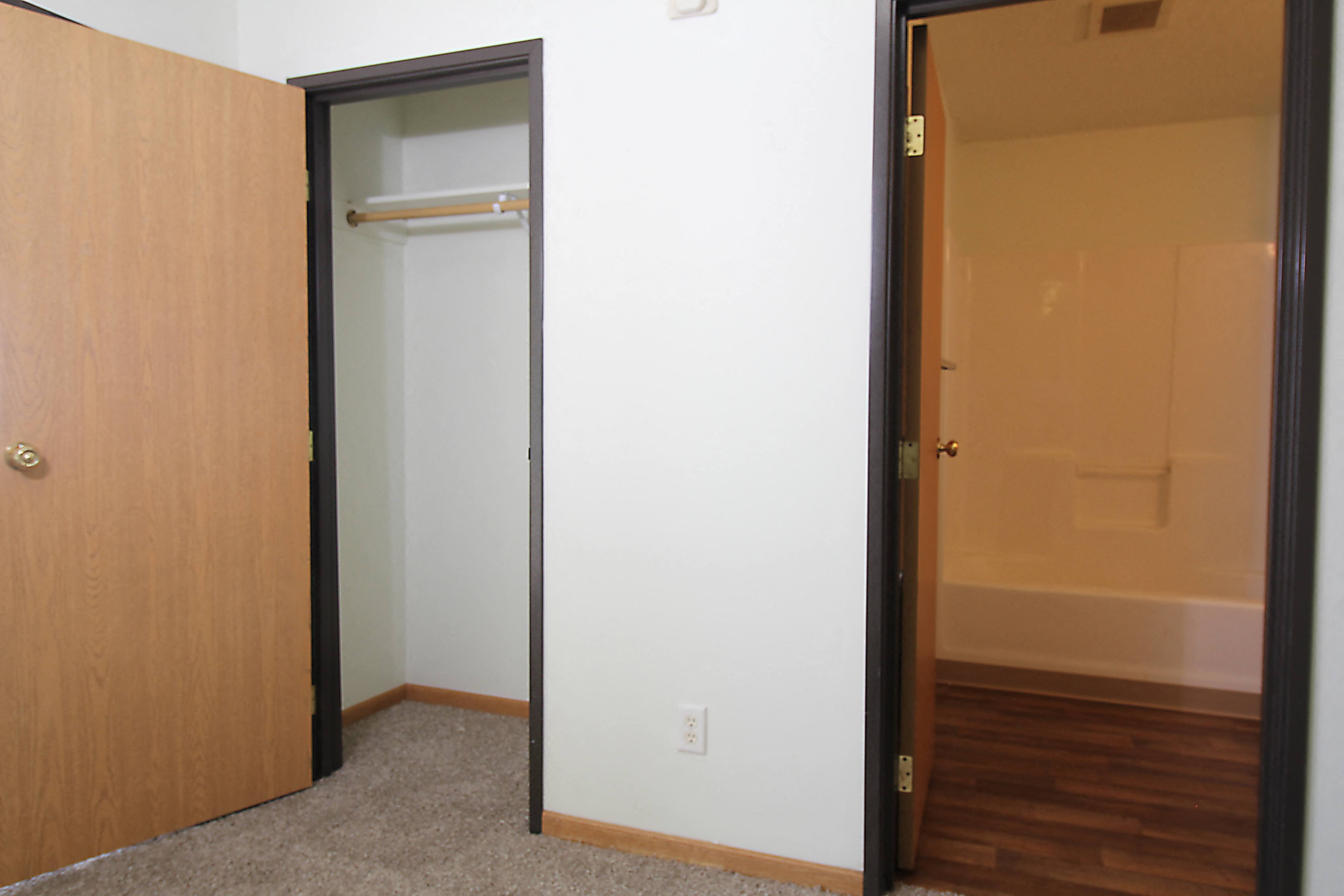 CANTERBURY PARK APARTMENTS