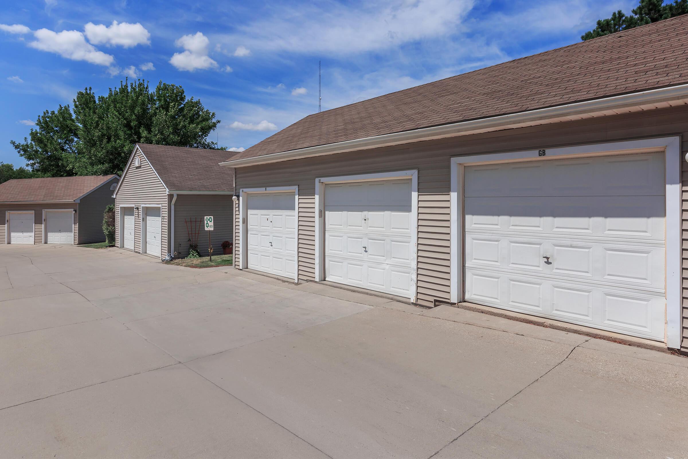 THE COTTAGES OF PLEASANT HILL