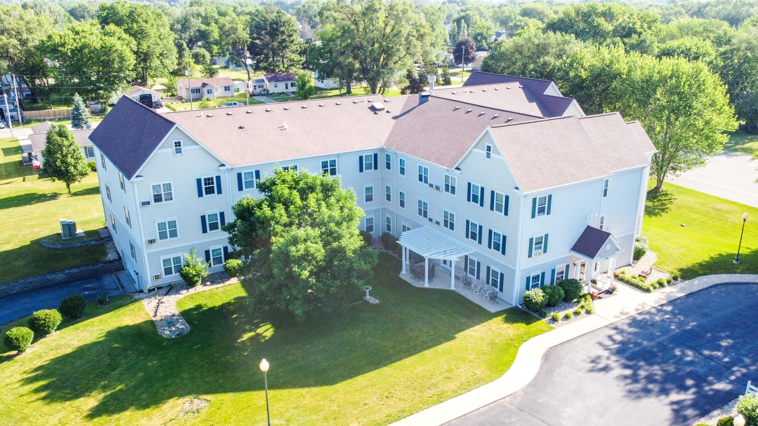 FOX MEADOW SENIOR APARTMENTS