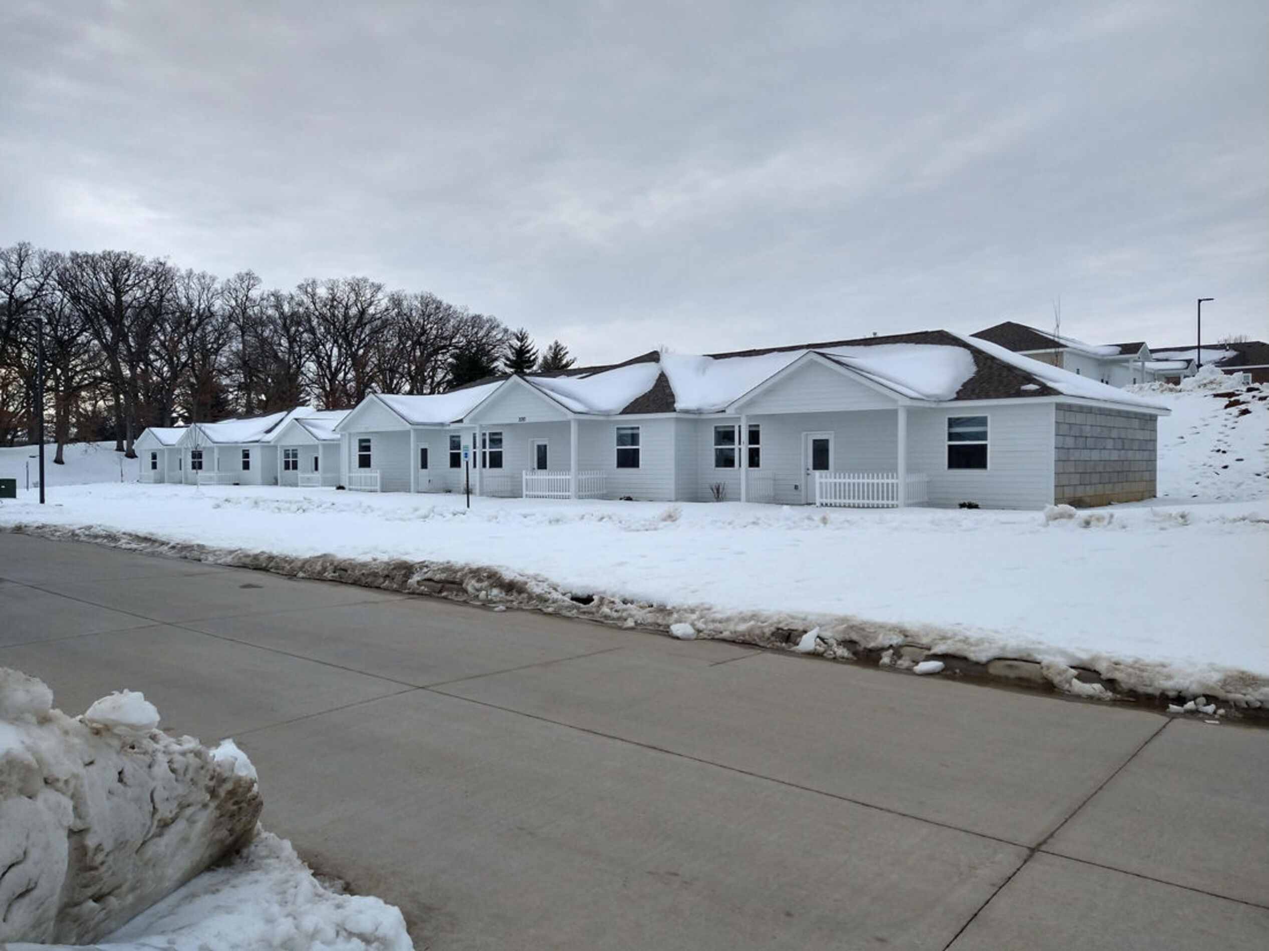 OAK PARK SENIOR LIVING