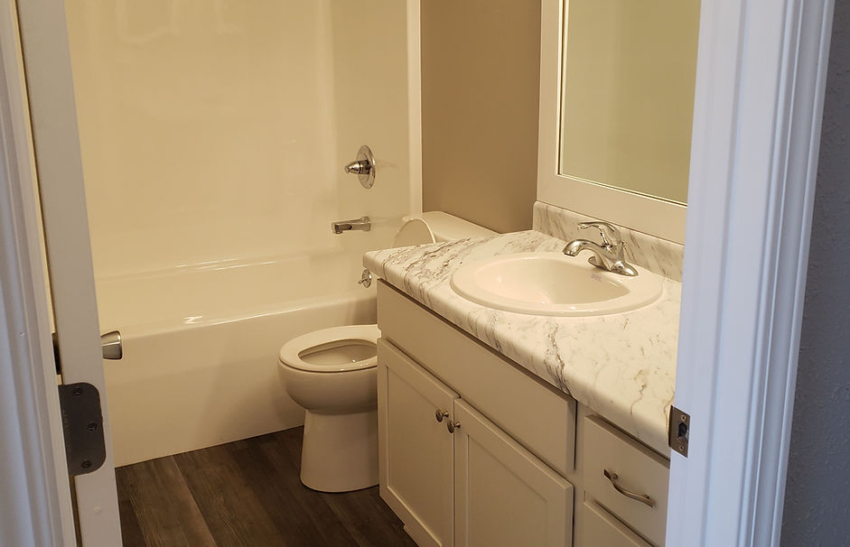 COLORADO PARK APARTMENTS