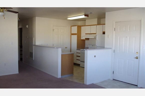 TURNBERRY APARTMENTS