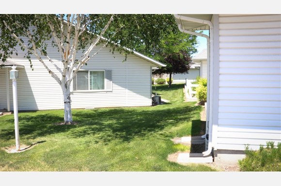 GLENEAGLES SENIOR COMMUNITY