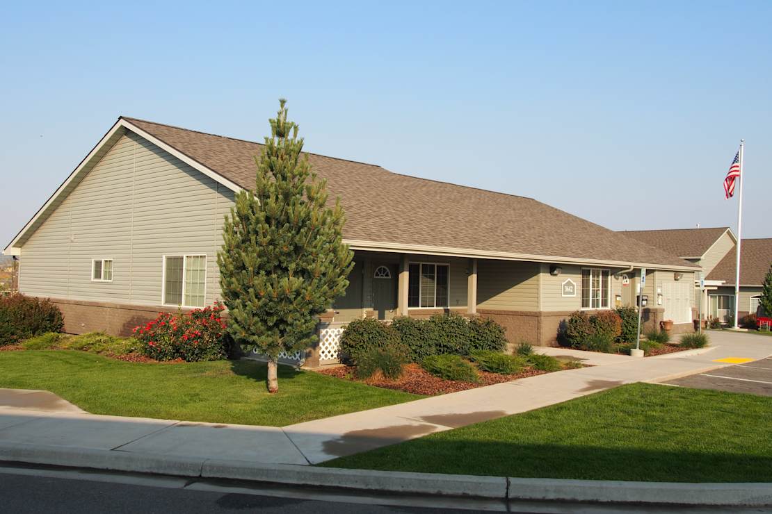 NORTH CREEK APARTMENTS