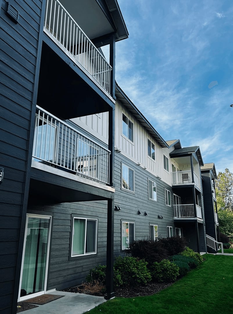 FALLS CREEK BY VINTAGE