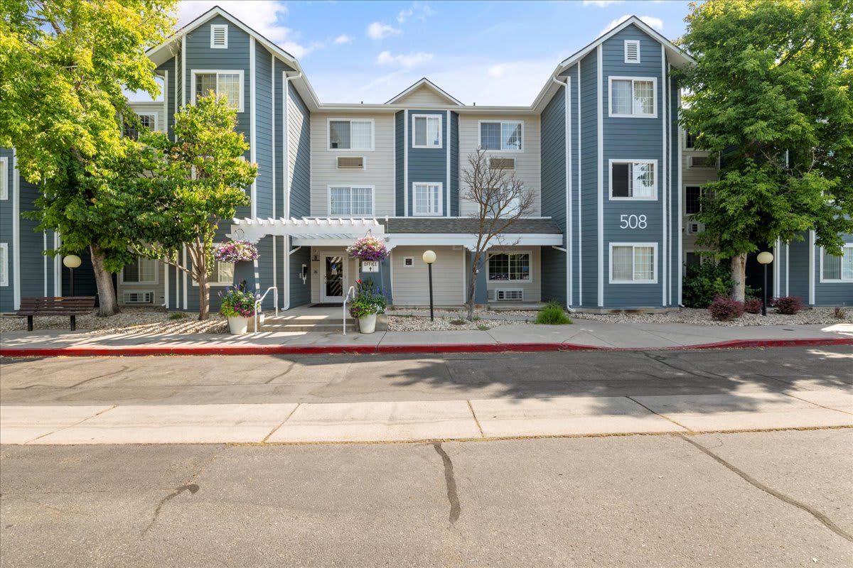 MALLARD POINTE SENIOR APARTMENTS